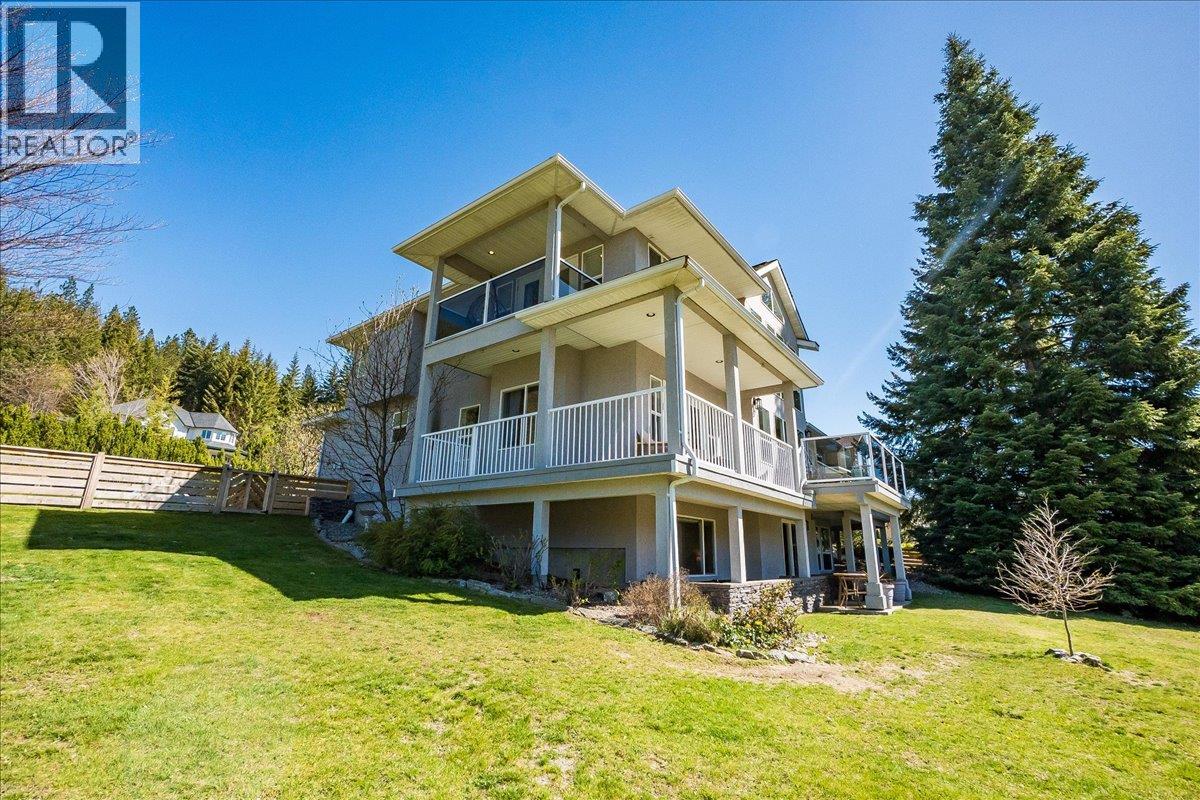 5839 Sunset Drive, Nelson, British Columbia  V1L 6X9 - Photo 8 - 10384797