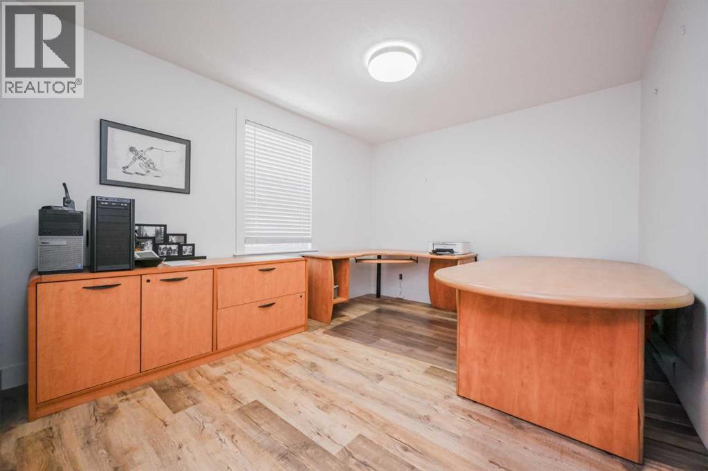 9910 105 Avenue, Grande Prairie, Alberta  T8V 1G9 - Photo 14 - A2306229