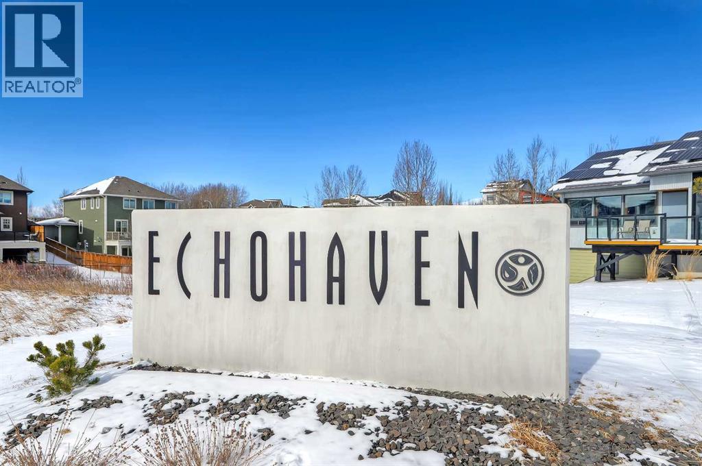 49 Rockhaven Green NW, Calgary, Alberta  T3G 5H3 - Photo 1 - A2290342