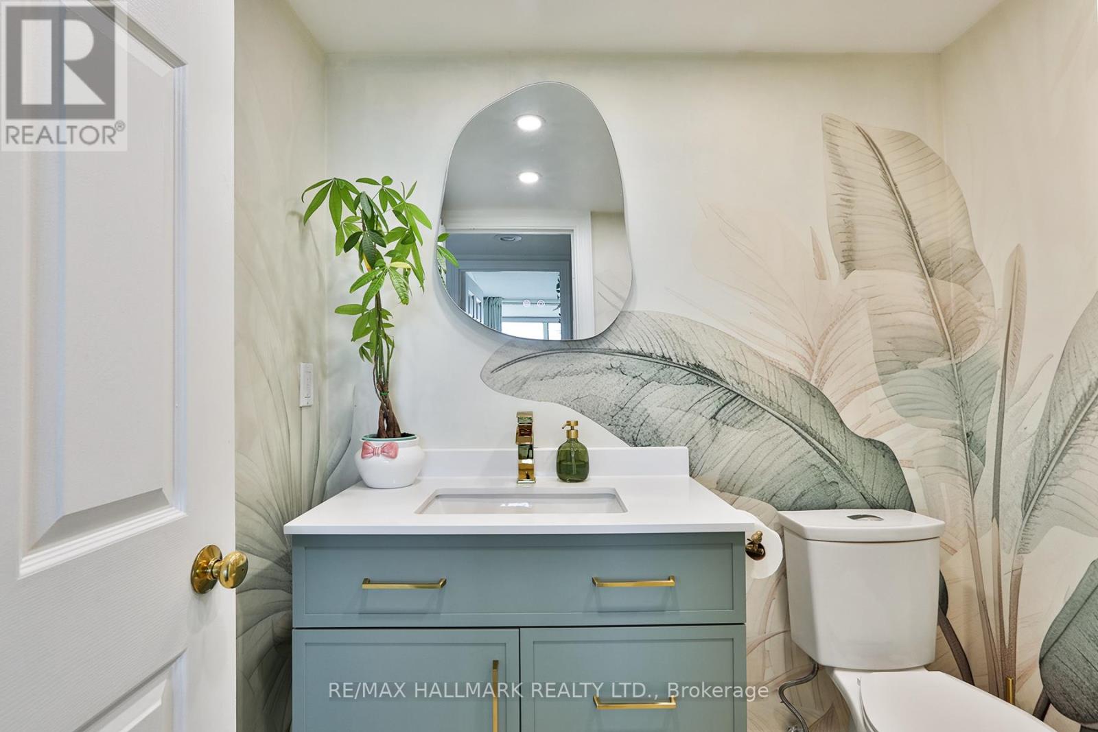 1405 - 1360 Rathburn Road E, Mississauga, Ontario  L4W 4H4 - Photo 3 - W13054010