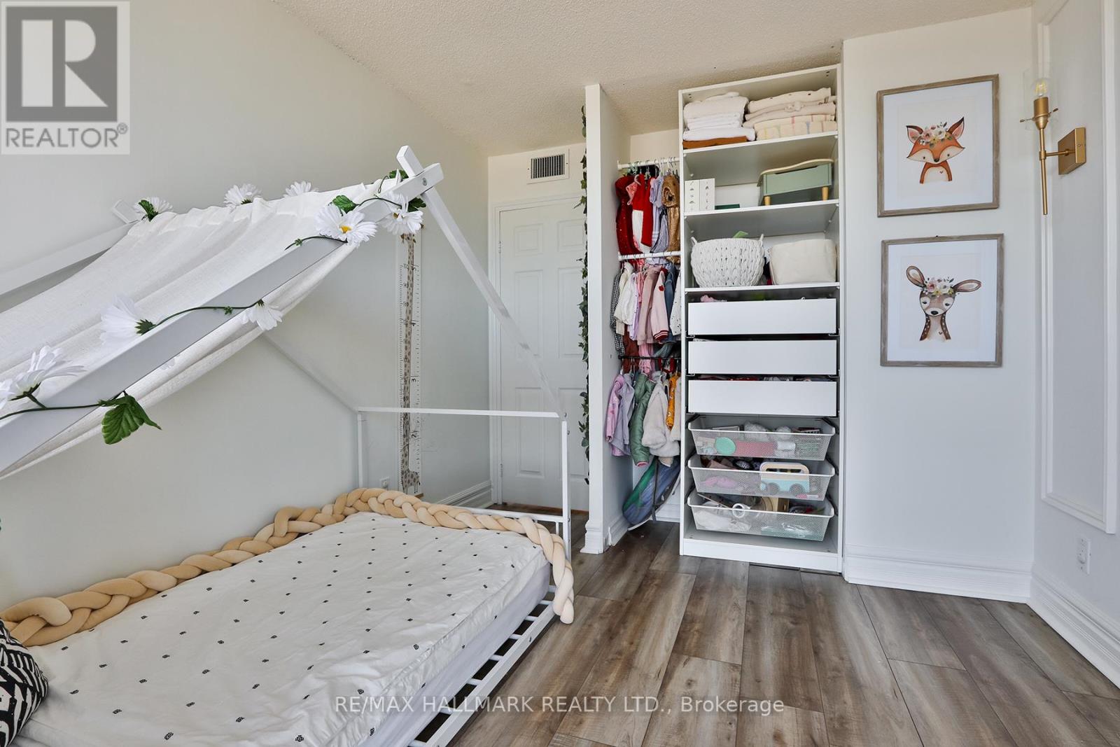 1405 - 1360 Rathburn Road E, Mississauga, Ontario  L4W 4H4 - Photo 12 - W13054010