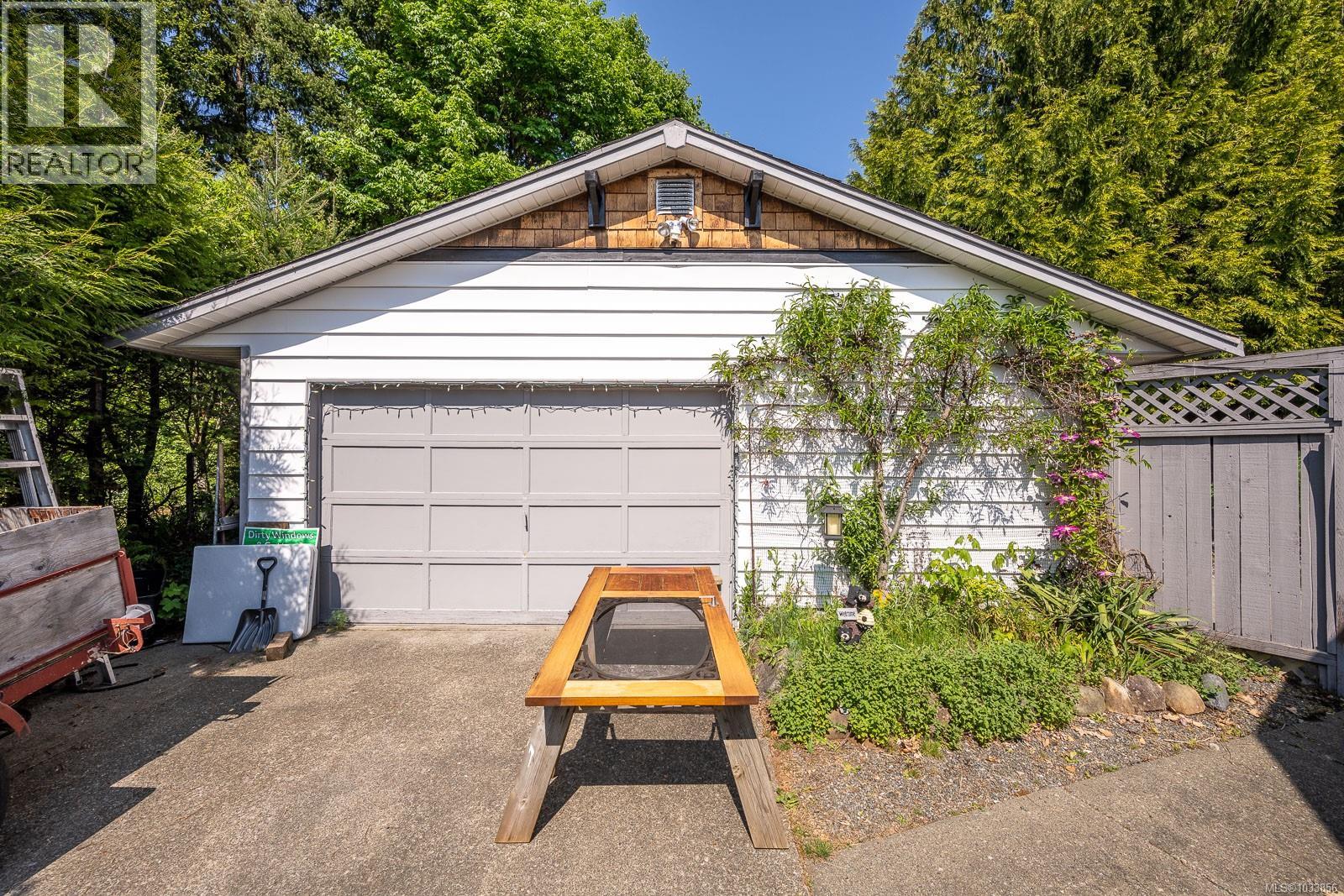 1600 Ascot Ave, Comox, British Columbia  V9M 1A8 - Photo 16 - 1033856