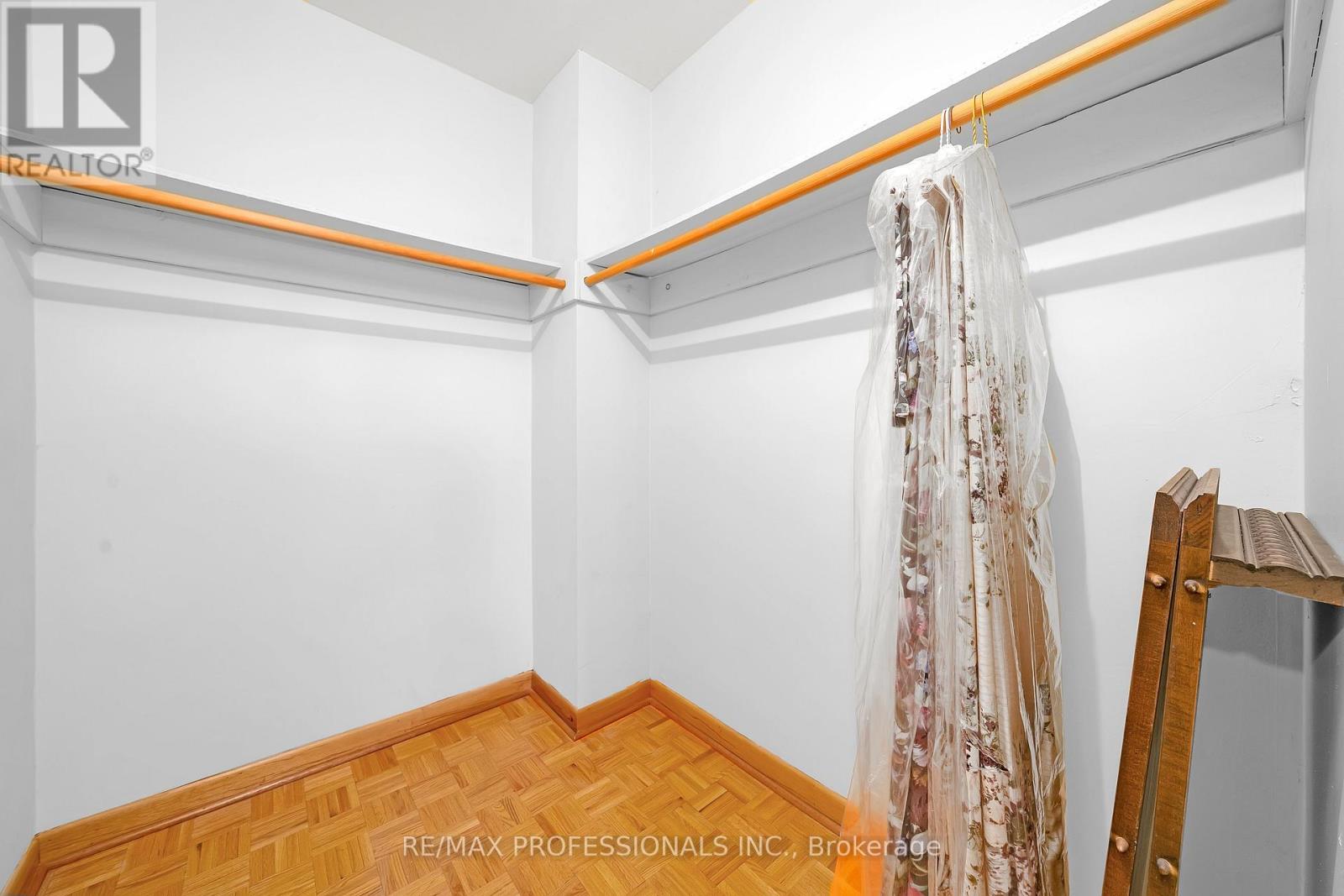 1877 Silverberry Crescent, Mississauga, Ontario  L5J 1C8 - Photo 46 - W13058190