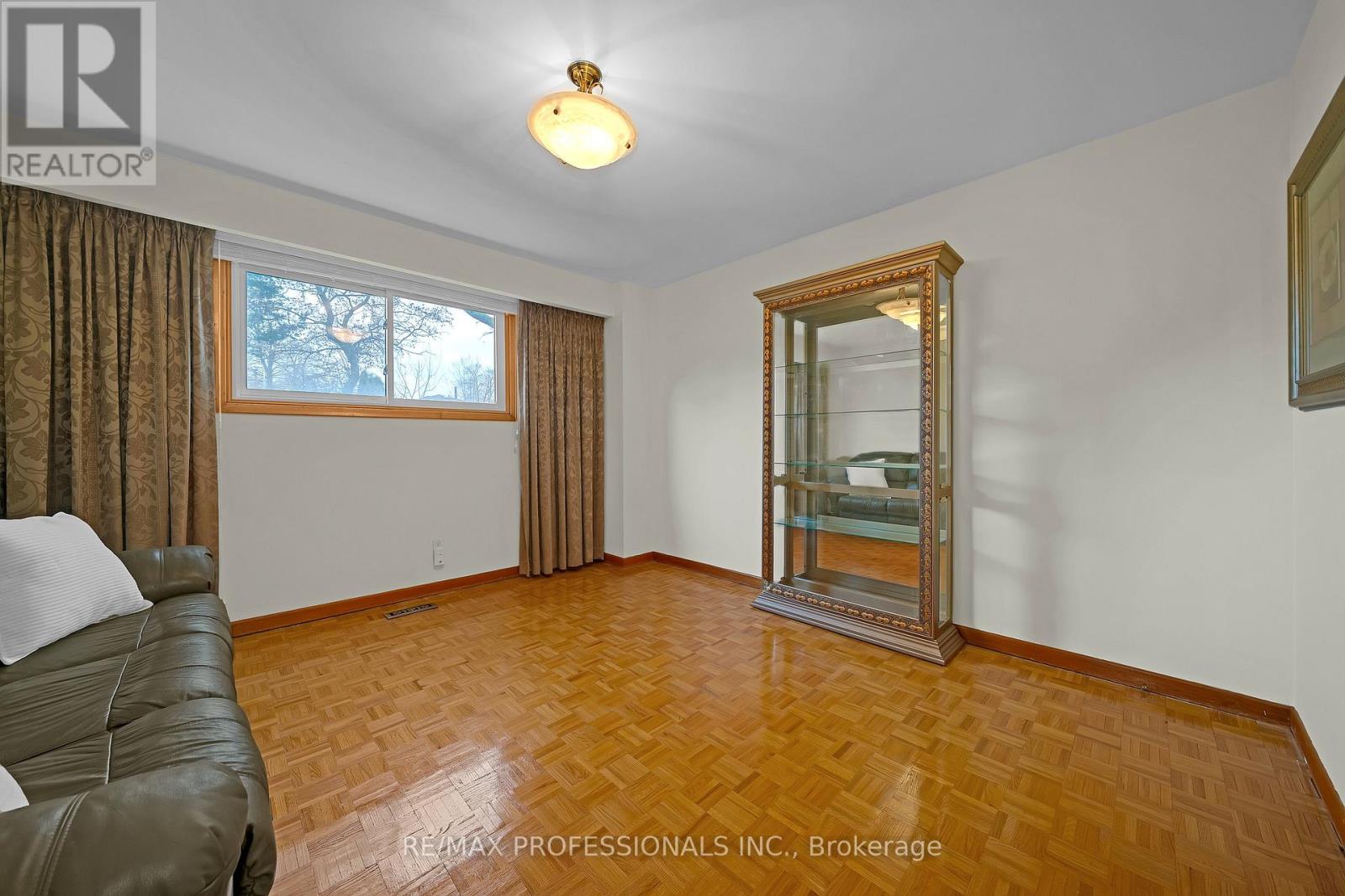 1877 Silverberry Crescent, Mississauga, Ontario  L5J 1C8 - Photo 41 - W13058190