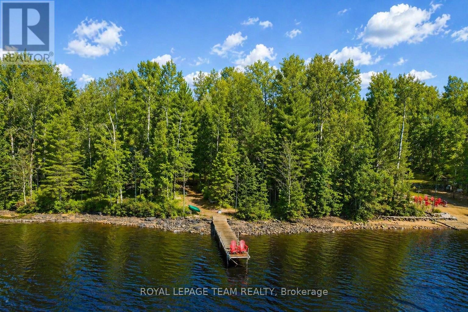 424 Lakewoods Drive, Madawaska Valley, Ontario  K0J 1B0 - Photo 1 - X12954764