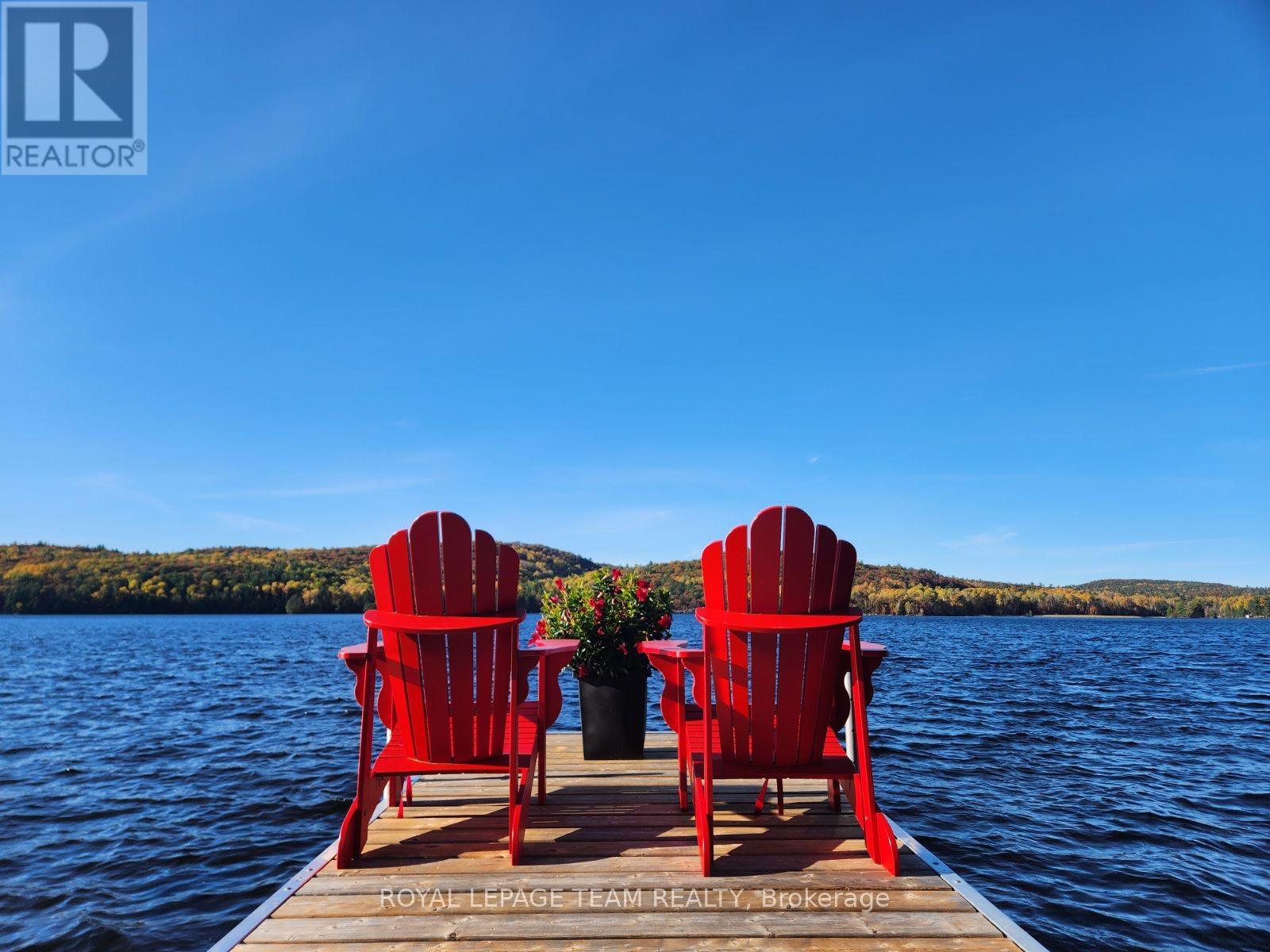 424 Lakewoods Drive, Madawaska Valley, Ontario  K0J 1B0 - Photo 10 - X12954764