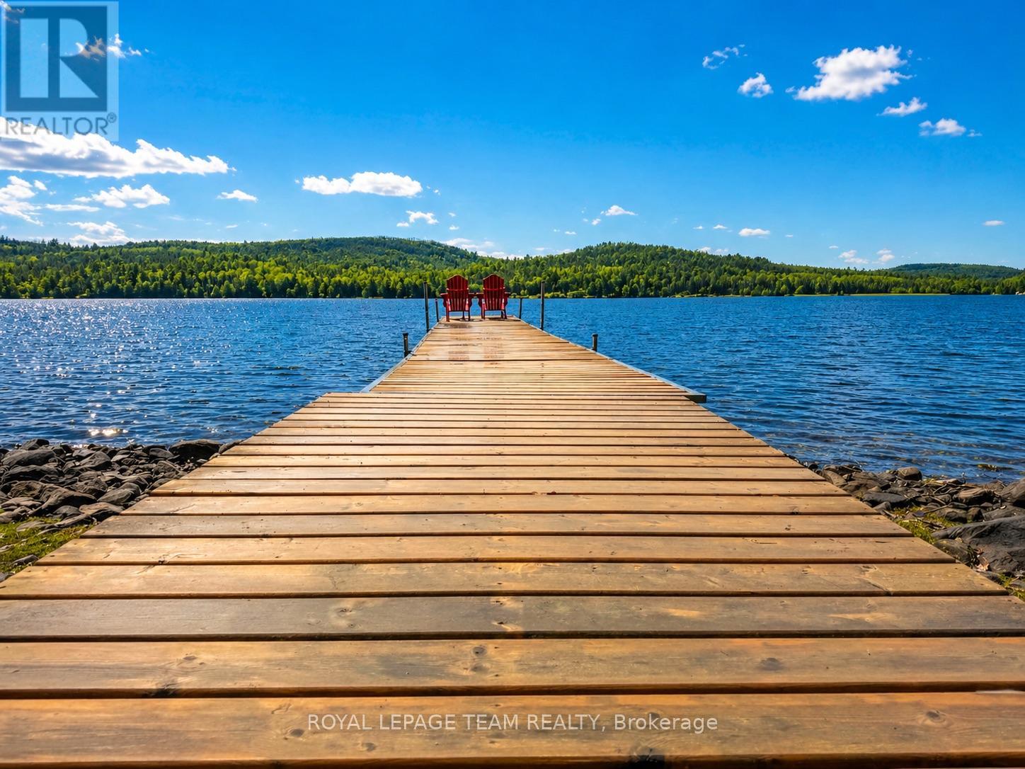 424 Lakewoods Drive, Madawaska Valley, Ontario  K0J 1B0 - Photo 5 - X12954764