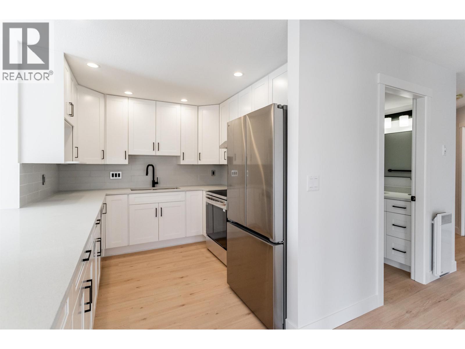 203 22611 116 Avenue, Maple Ridge, British Columbia  V2X 0W7 - Photo 17 - R3105225