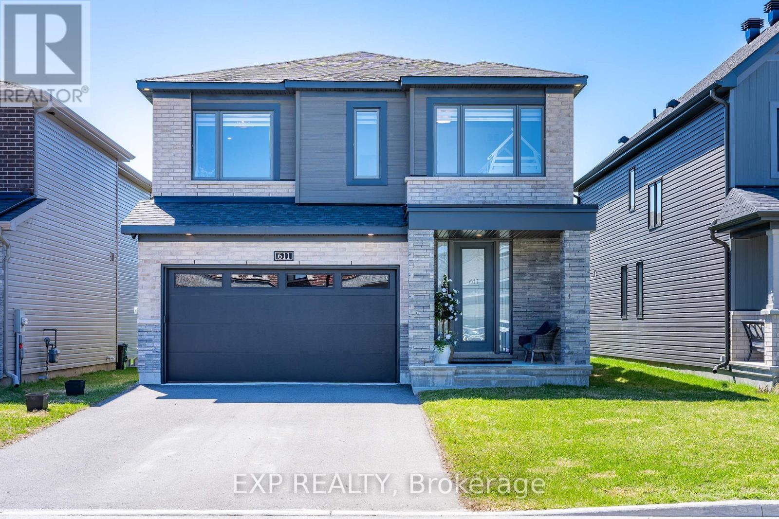 611 RIBBON STREET, Ottawa, Ontario