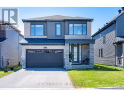 611 RIBBON STREET, Ottawa, Ontario