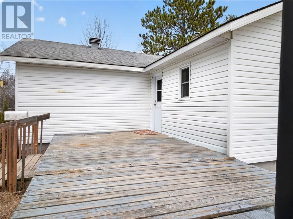 3665 Montpellier, Chelmsford, Ontario  P0M 1L0 - Photo 16 - 2126621