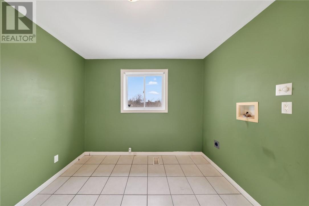 3665 Montpellier, Chelmsford, Ontario  P0M 1L0 - Photo 28 - 2126621