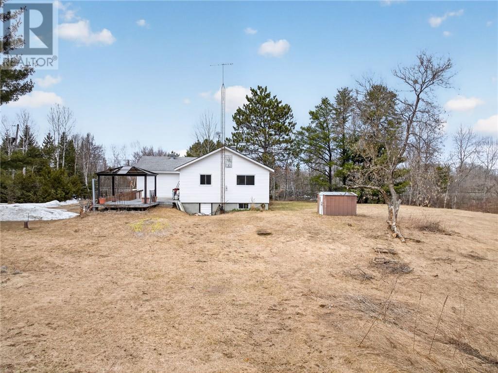 3665 Montpellier, Chelmsford, Ontario  P0M 1L0 - Photo 33 - 2126621