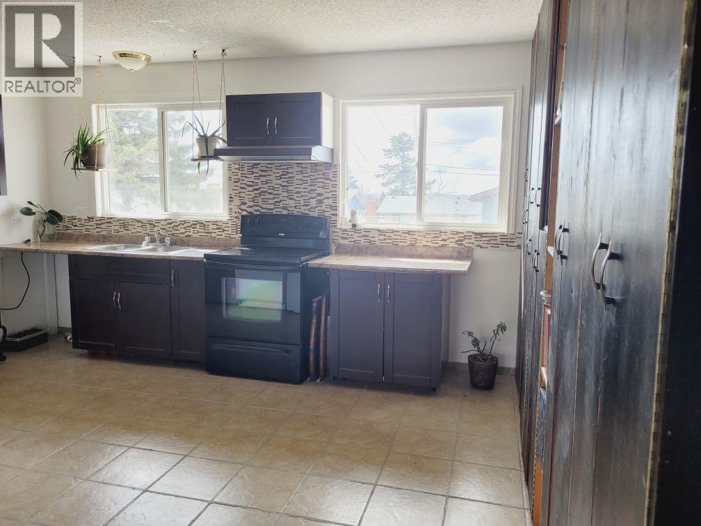 9229 108 Avenue, Grande Prairie, Alberta  T8V 3X1 - Photo 6 - A2304096