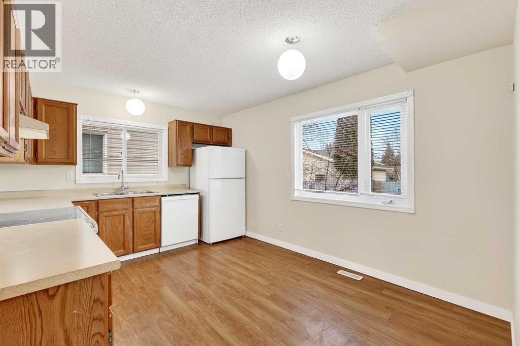 159 Shawglen Road SW, Calgary, Alberta  T2Y 1X6 - Photo 9 - A2295342