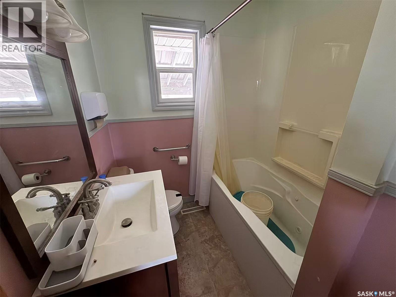 453 Vancouver Avenue S, Saskatoon, Saskatchewan  S7M 3N3 - Photo 10 - SK030130