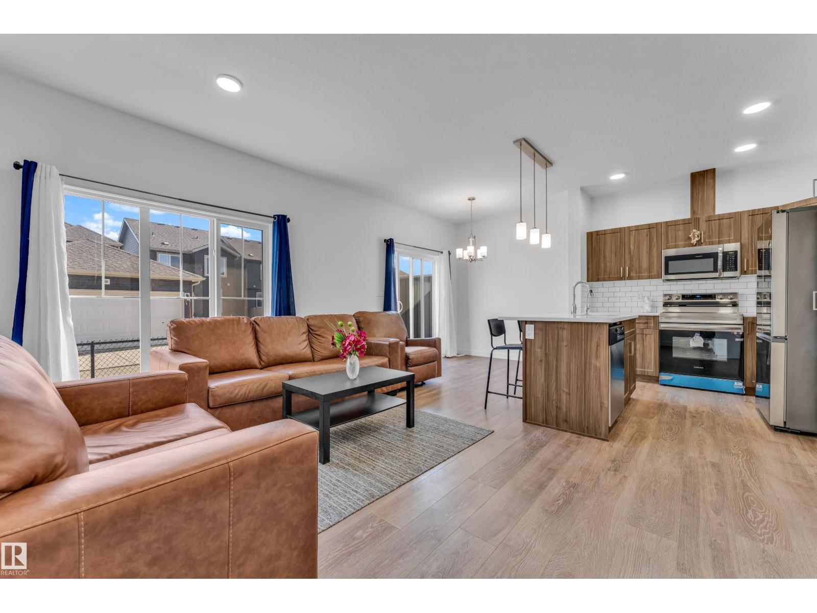 #41 603 Orchards Bv Sw, Edmonton, Alberta  T6X 2W8 - Photo 4 - E4484747