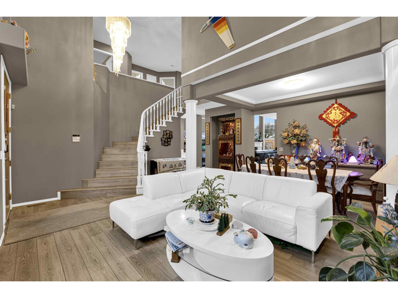 16977 83a Avenue, Surrey, British Columbia  V4N 4V1 - Photo 5 - R3083992