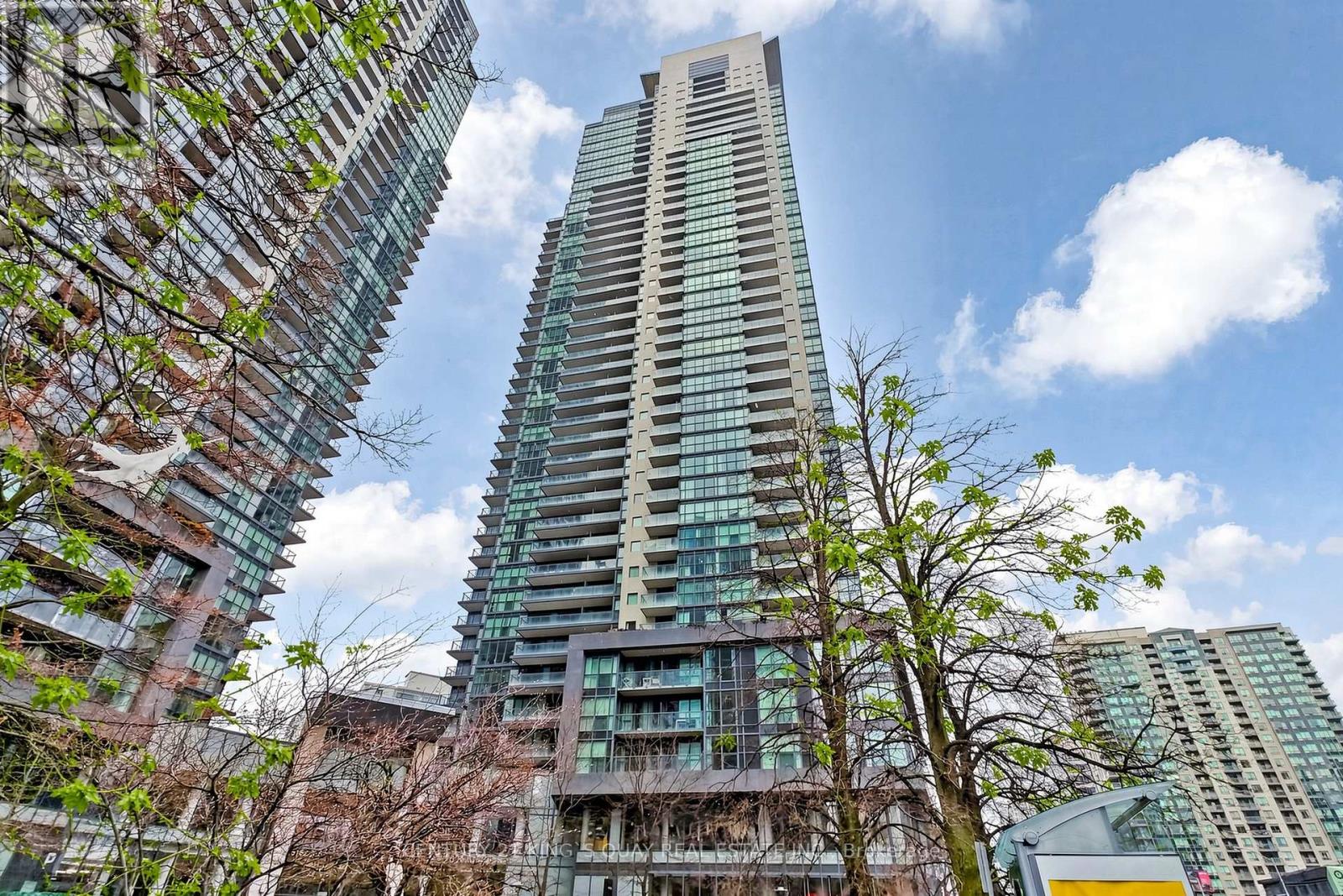 LPH101 - 5168 YONGE STREET, Toronto, Ontario