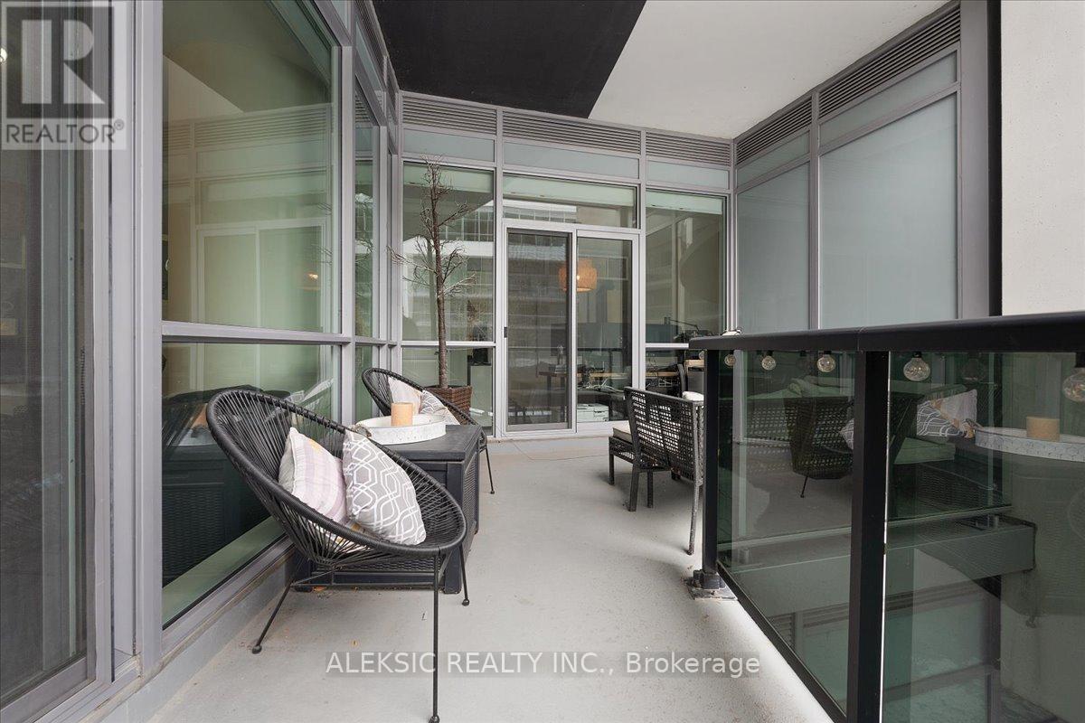 235 - 80 Marine Parade Drive, Toronto, Ontario  M8V 0A3 - Photo 2 - W13026354