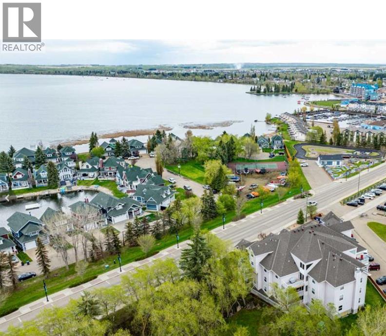 305, 5435 Lakeshore Drive, Sylvan Lake, Alberta  T4S 1T2 - Photo 2 - A2293598