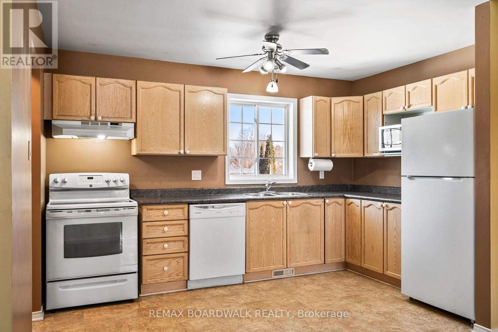 45 Johnston Street, Carleton Place, Ontario  K7C 4R7 - Photo 14 - X13060822