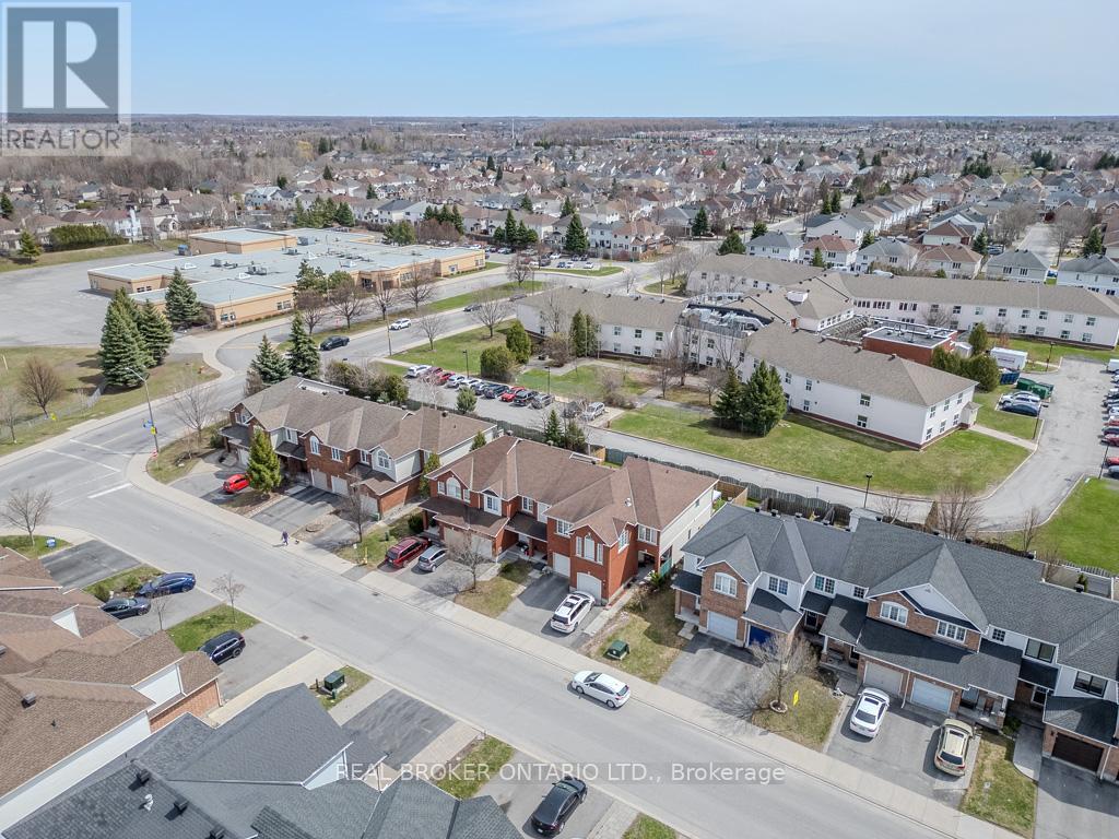 15 Calaveras Avenue S, Ottawa, Ontario  K2J 4Z8 - Photo 3 - X13060850