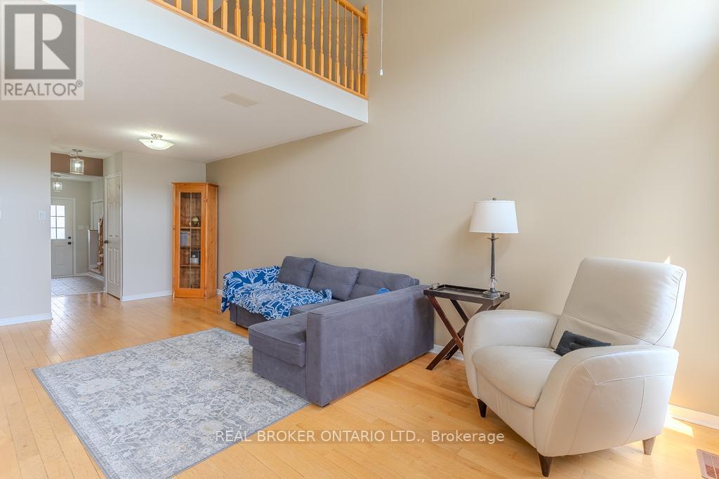 15 Calaveras Avenue S, Ottawa, Ontario  K2J 4Z8 - Photo 9 - X13060850