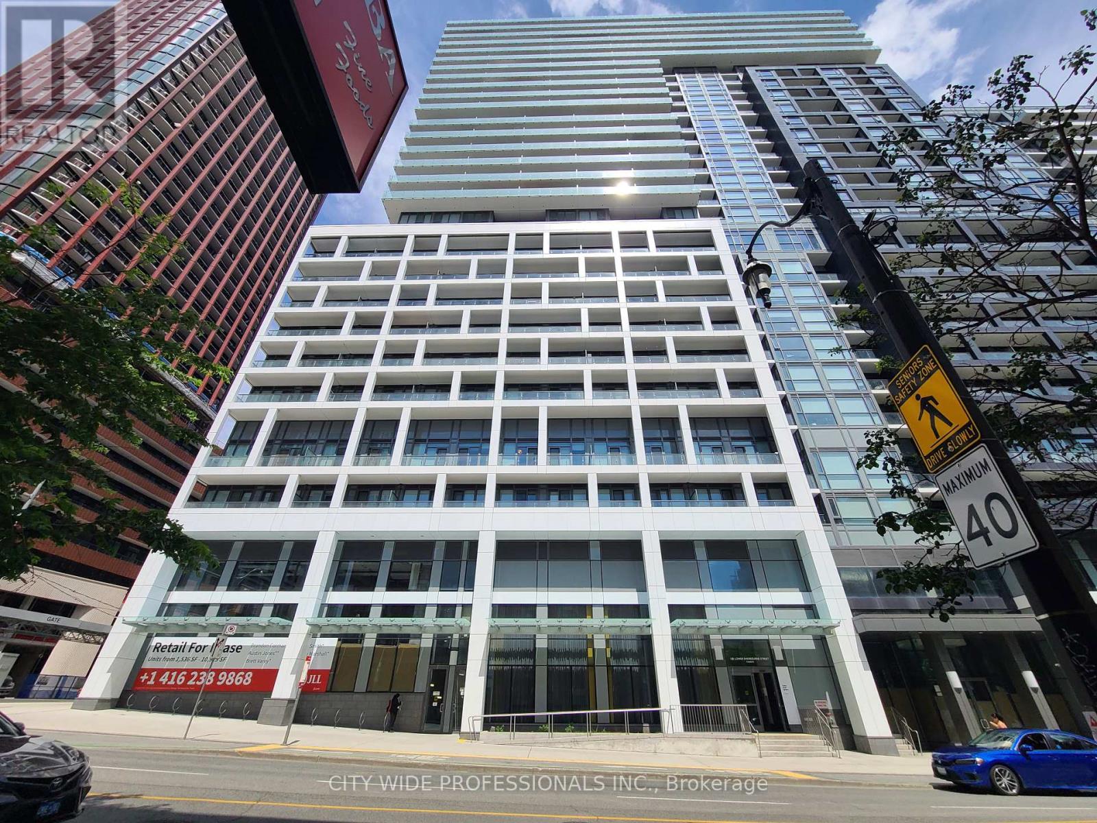 323 - 135 LOWER SHERBOURNE STREET, Toronto, Ontario