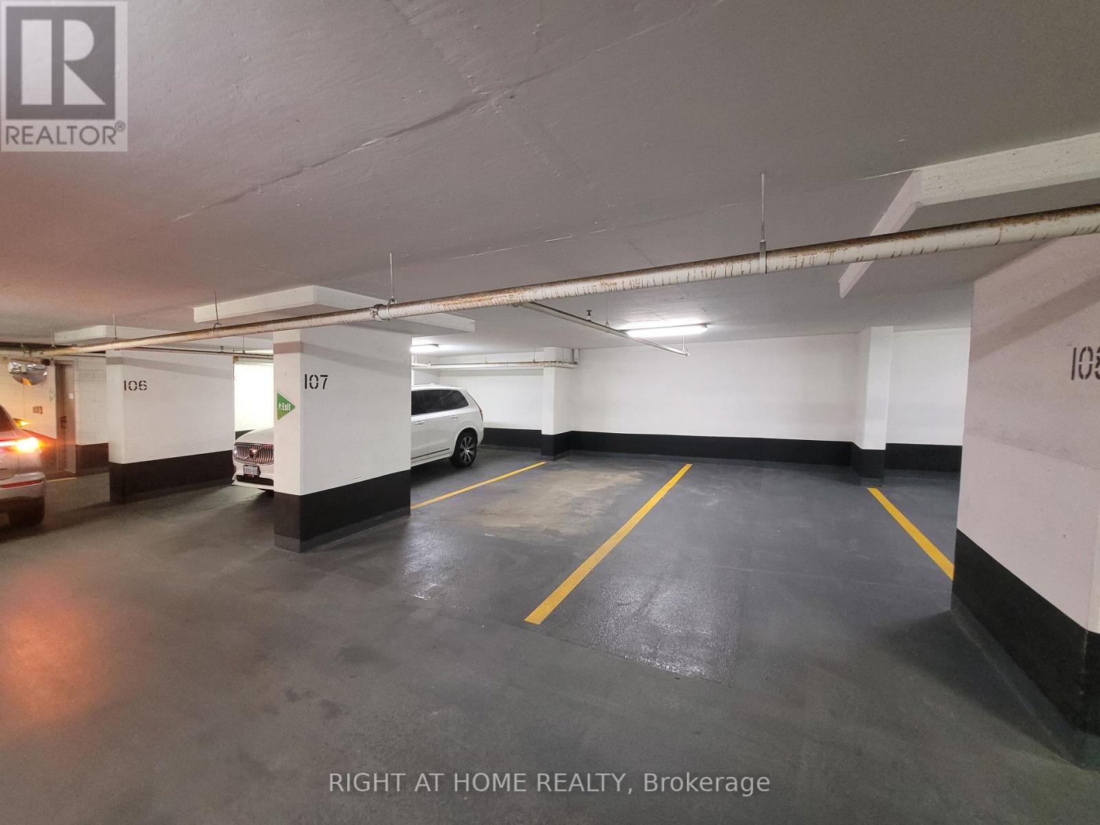 2903 - 33 Charles Street E, Toronto, Ontario  M4Y 0A2 - Photo 36 - C13050276