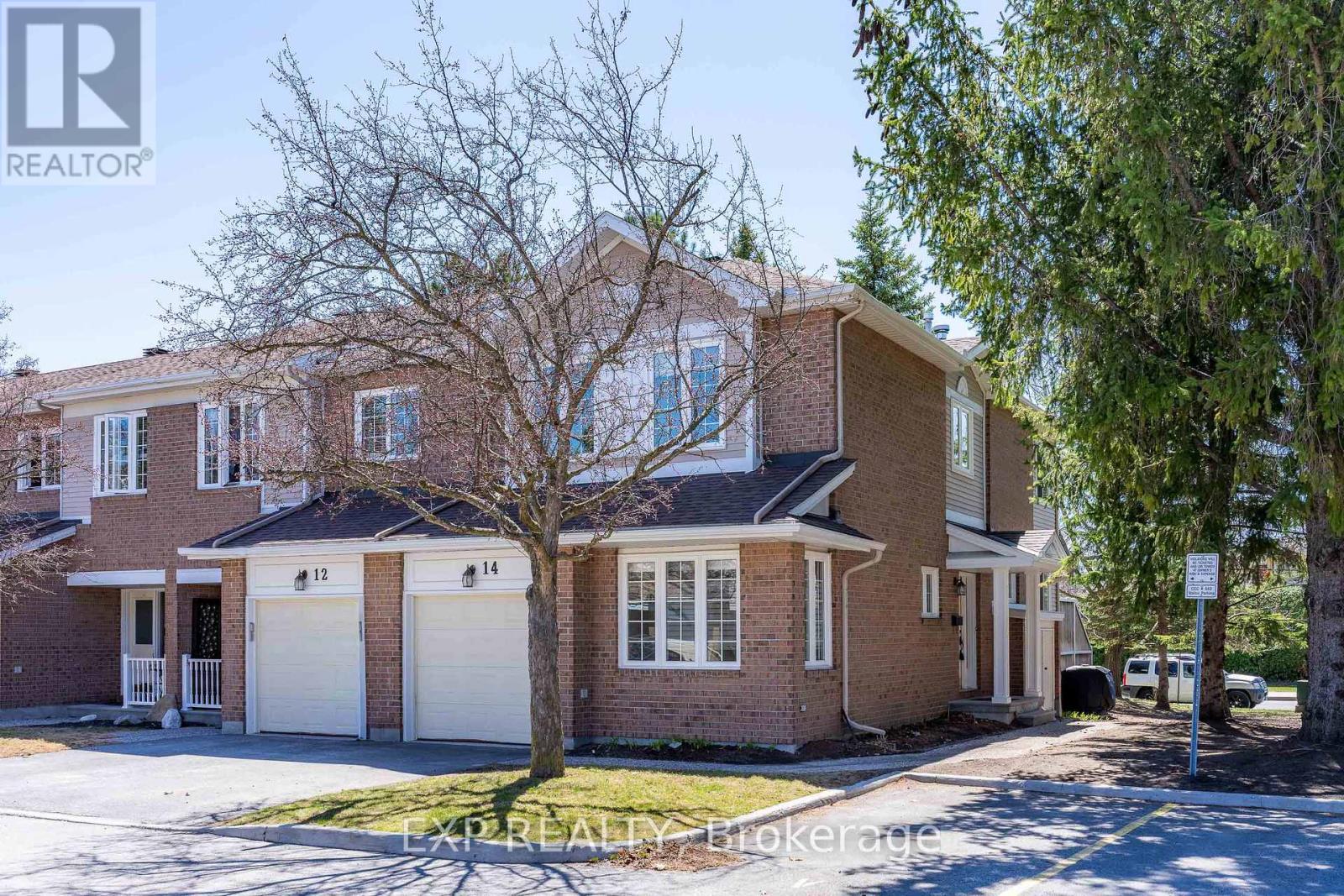 14 Sandcliffe Terrace, Ottawa, Ontario  K2G 5X1 - Photo 2 - X12784540