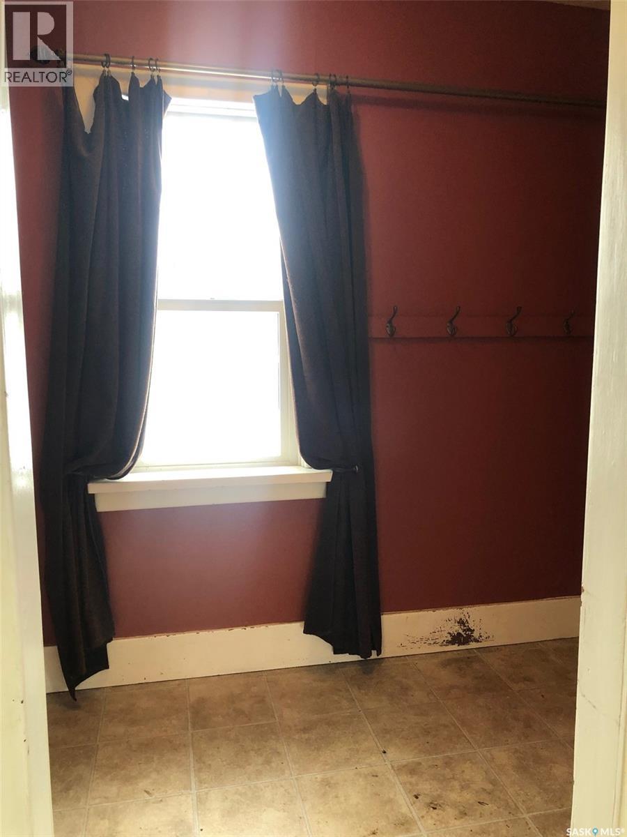 220 Eighth Avenue E, Canora, Saskatchewan  S0A 0L0 - Photo 14 - SK034385