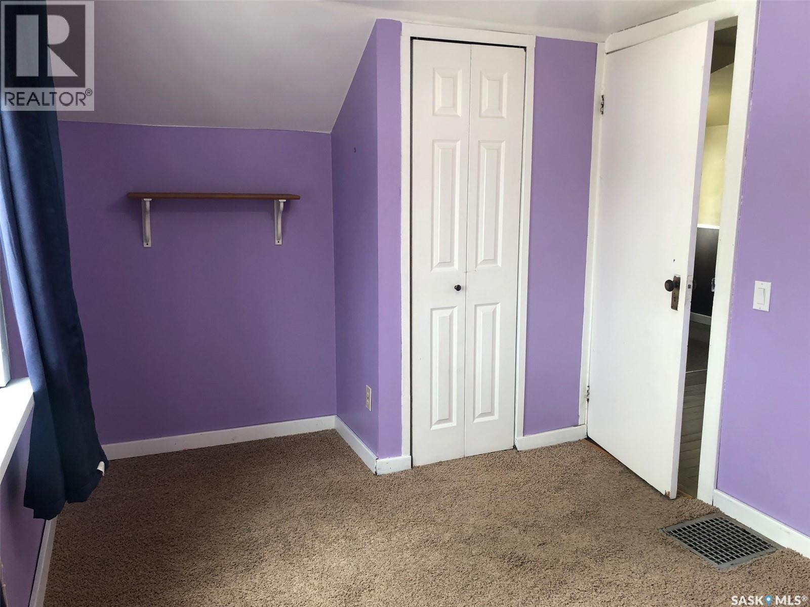 220 Eighth Avenue E, Canora, Saskatchewan  S0A 0L0 - Photo 38 - SK034385