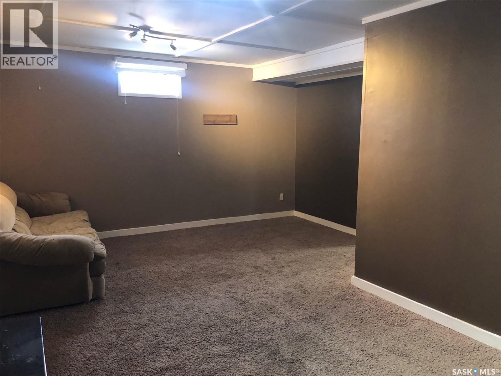 220 Eighth Avenue E, Canora, Saskatchewan  S0A 0L0 - Photo 44 - SK034385