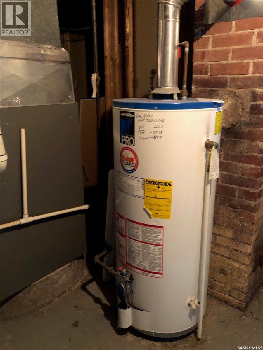 220 Eighth Avenue E, Canora, Saskatchewan  S0A 0L0 - Photo 50 - SK034385