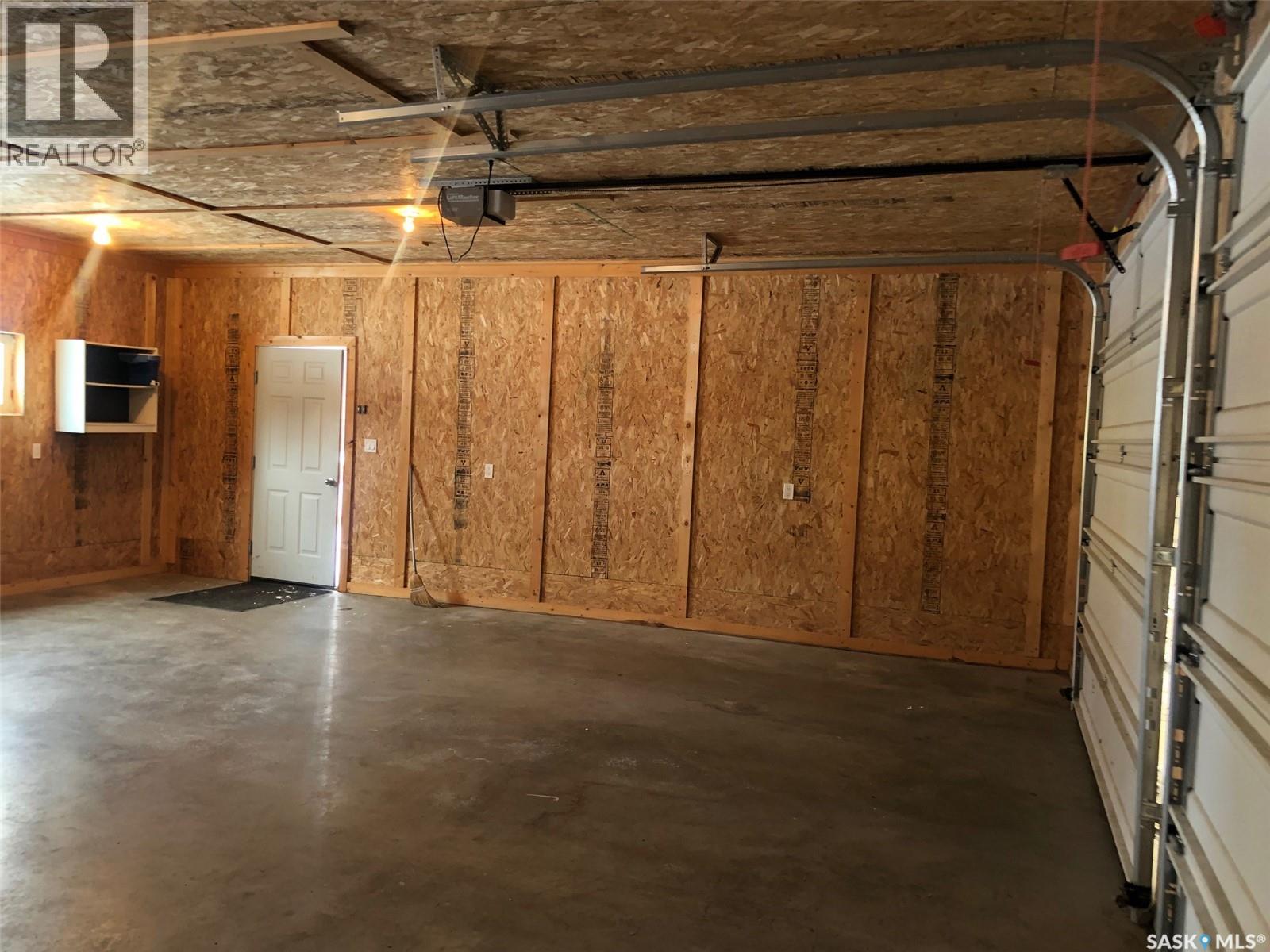 220 Eighth Avenue E, Canora, Saskatchewan  S0A 0L0 - Photo 9 - SK034385