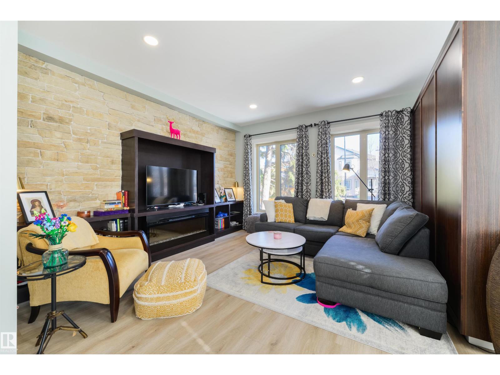 14419 104 Av Nw, Edmonton, Alberta  T5N 2X8 - Photo 5 - E4484628