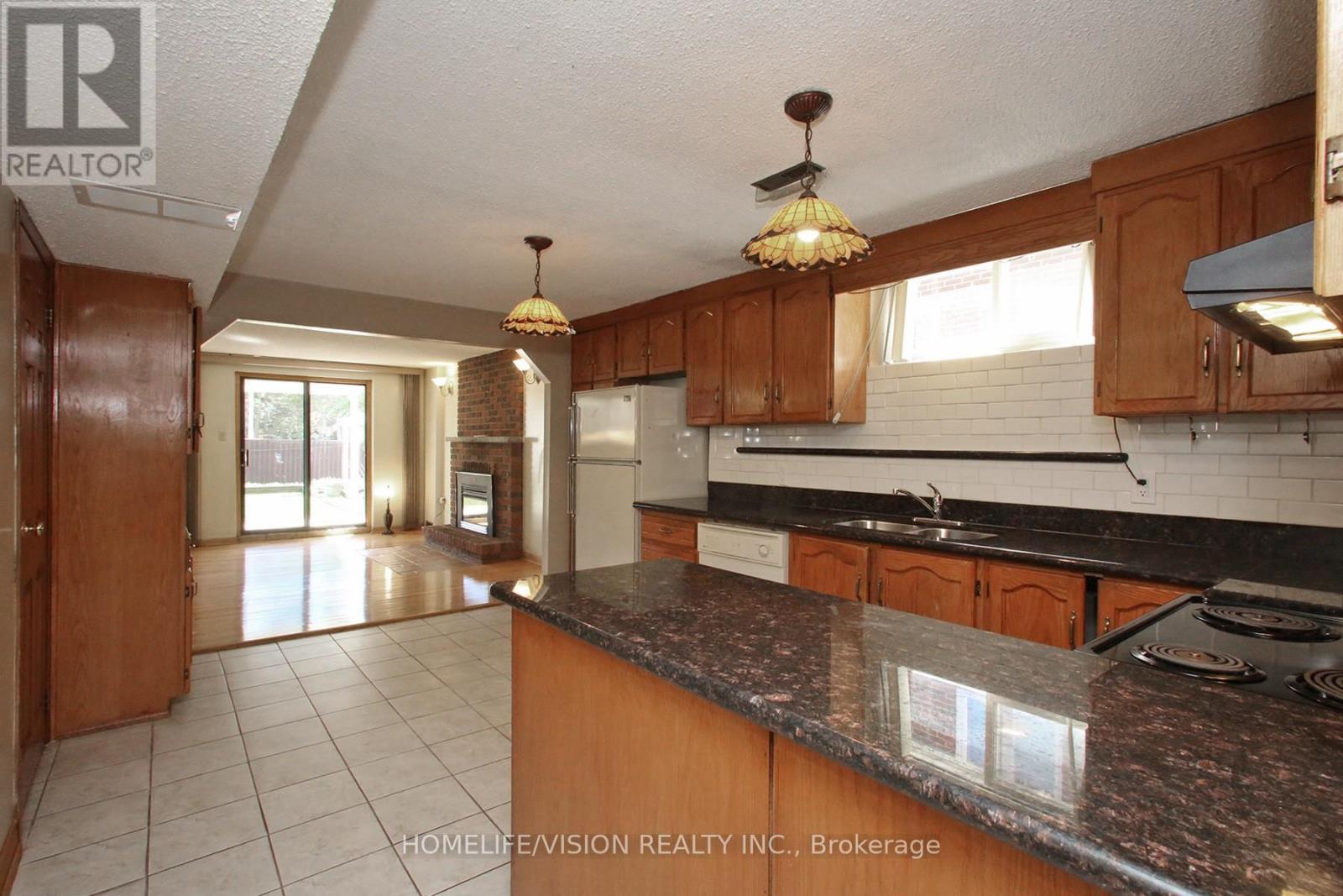 67 Hickorynut Drive, Toronto, Ontario  M2J 4W6 - Photo 31 - C13058342