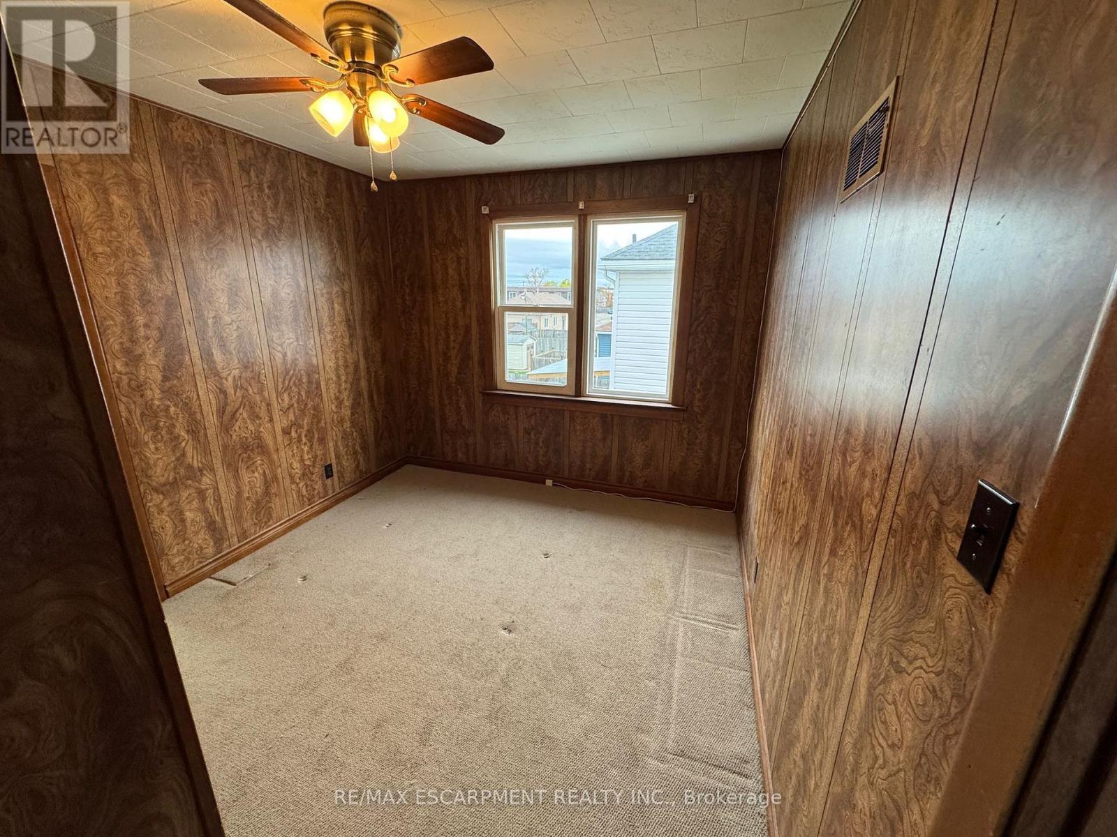 17 Lyons Avenue, Welland, Ontario  L3B 1L8 - Photo 14 - X12771030