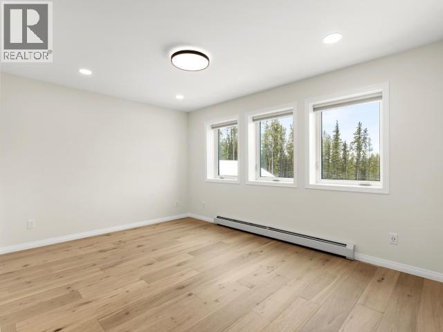 216 Old Alaska Hwy, Whitehorse North, Yukon  Y1A 5S8 - Photo 28 - 17213