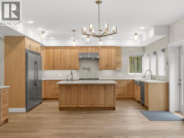 216 Old Alaska Hwy, Whitehorse North, Yukon  Y1A 5S8 - Photo 6 - 17213