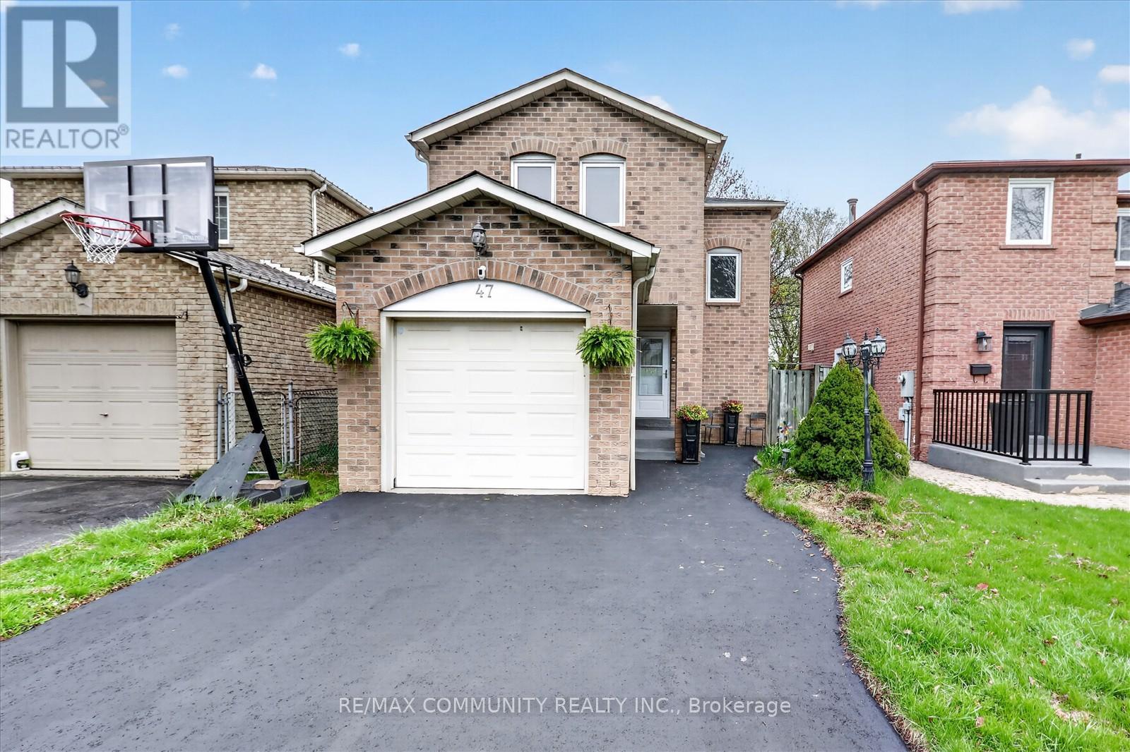 47 RADFORD DRIVE, Ajax, Ontario
