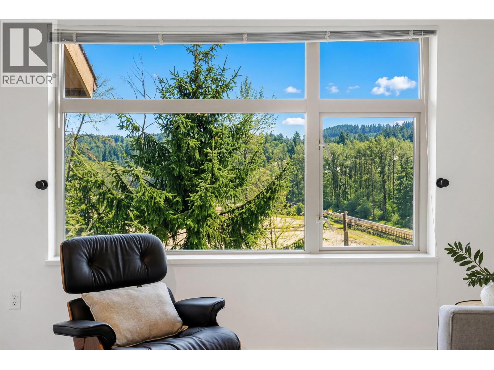 401 300 Klahanie Drive, Port Moody, British Columbia  V3H 5K8 - Photo 6 - R3117680