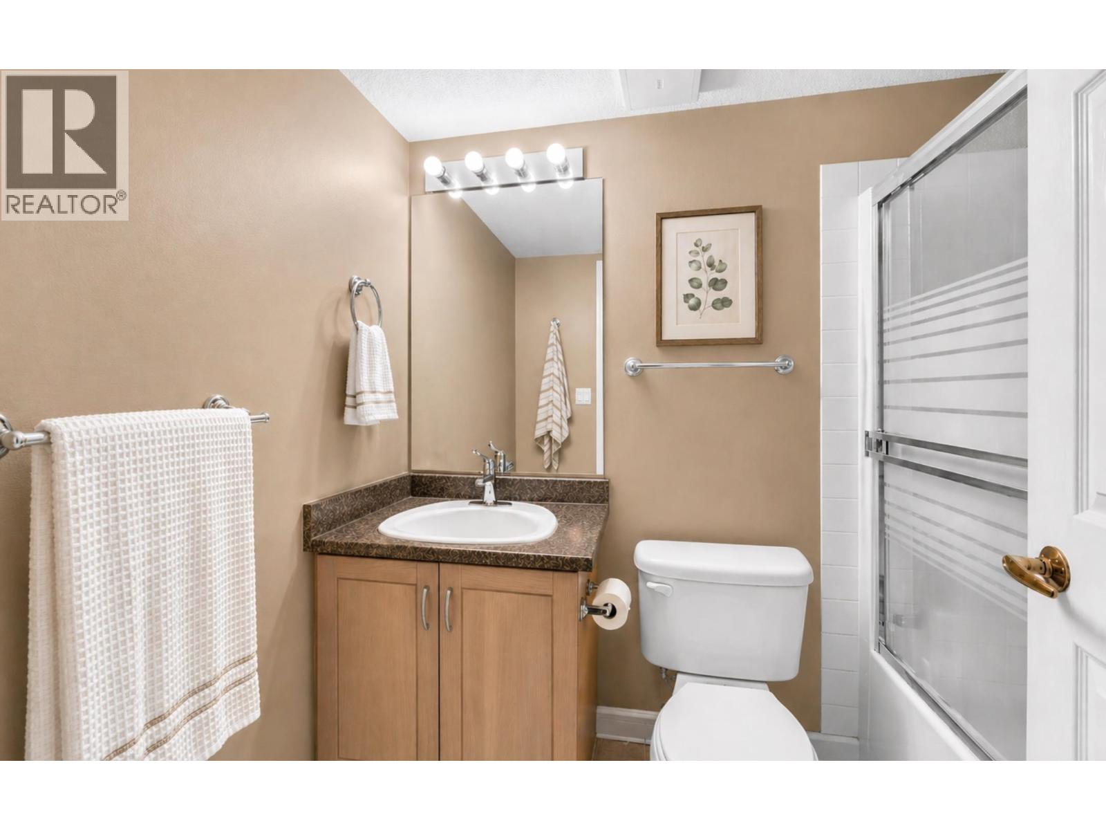 303 70 Richmond Street, New Westminster, British Columbia  T6W 2N4 - Photo 18 - R3117682