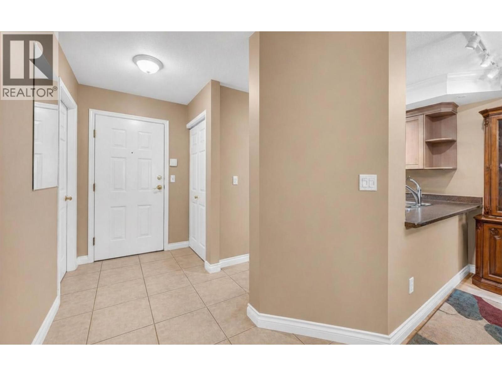 303 70 Richmond Street, New Westminster, British Columbia  T6W 2N4 - Photo 20 - R3117682