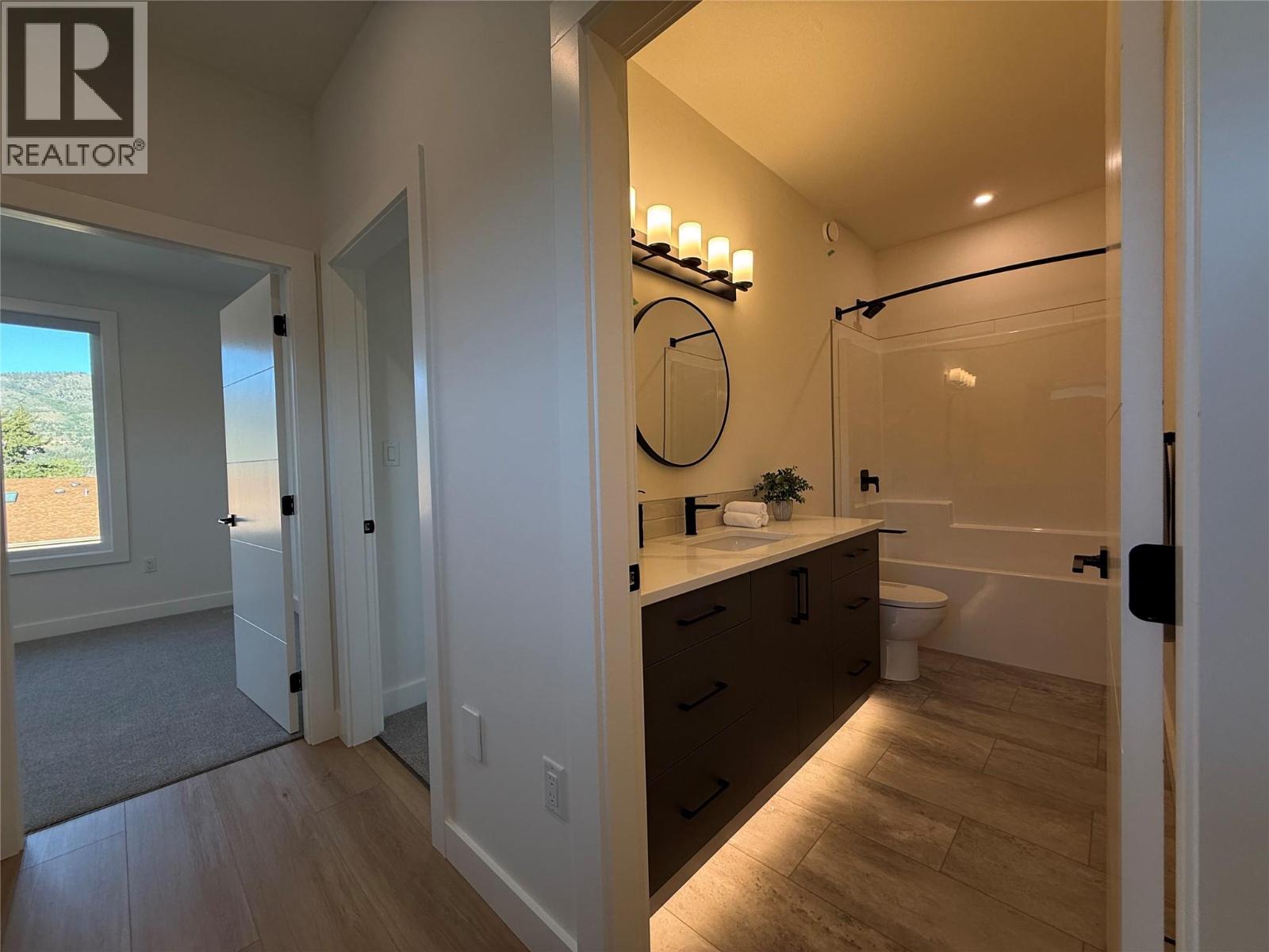 143 Green Avenue Unit# 102, Penticton, British Columbia  V2A 3S9 - Photo 11 - 10371606