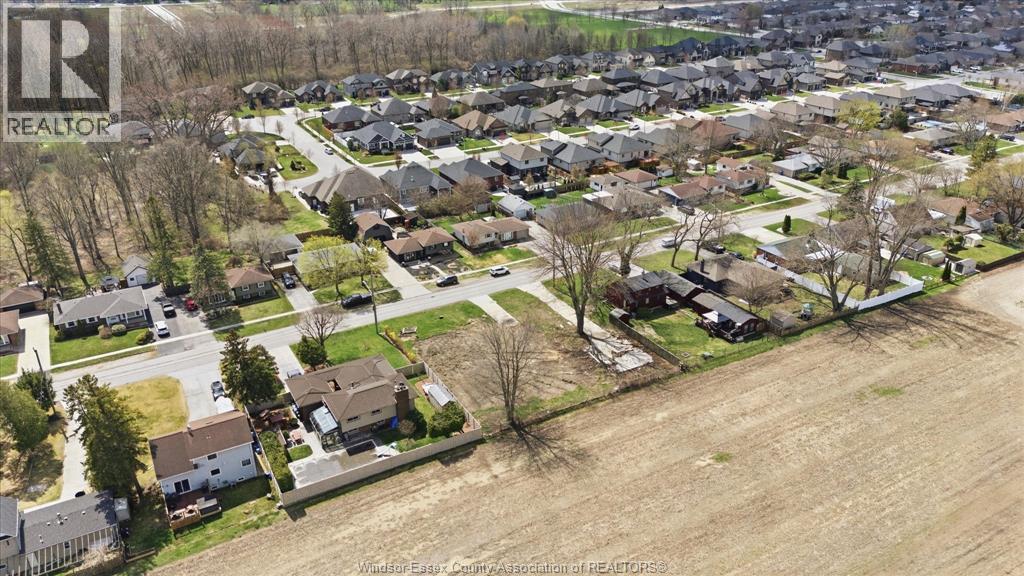 675 Victory Street, Lasalle, Ontario  N9J 1V8 - Photo 6 - 26007301