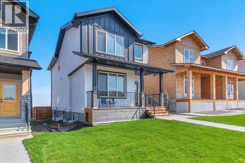 1975 Mccaskill Drive, Crossfield, Alberta  T0M 0C1 - Photo 5 - A2279335