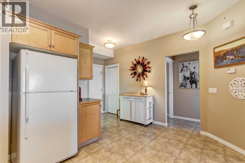413, 15 Everstone Drive Sw, Calgary, Alberta  T2Y 5B5 - Photo 6 - A2285505
