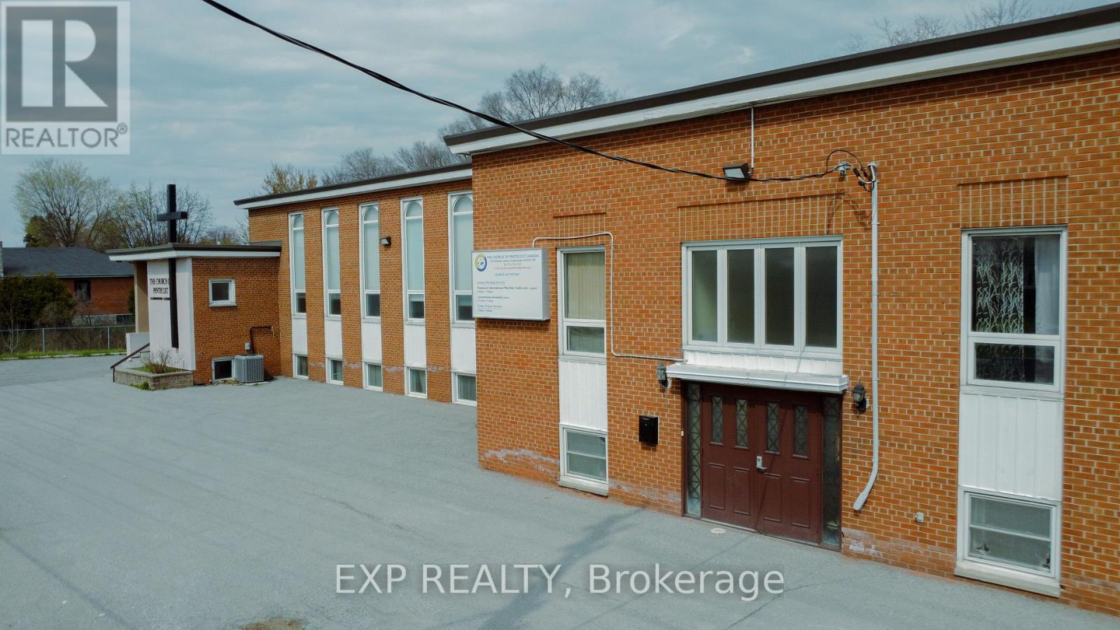 1355 Warden Avenue, Toronto, Ontario  M1R 2R9 - Photo 2 - E13053884